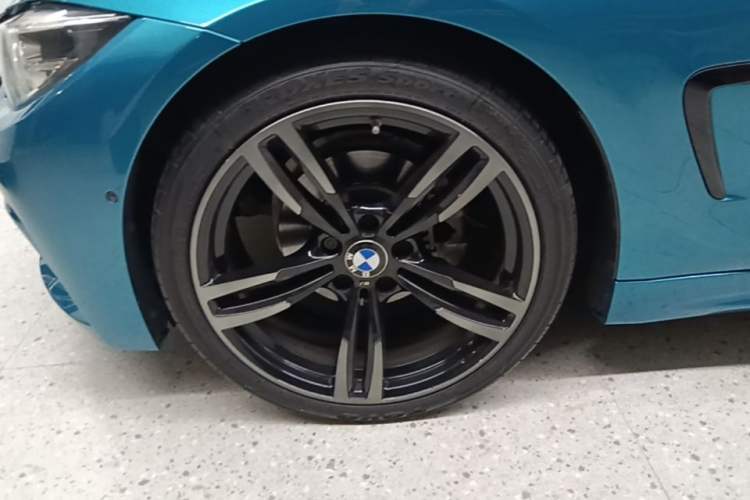 Used BMW 4 Series 2019 425i M Sport Night Edition Left Front Wheel Hub
