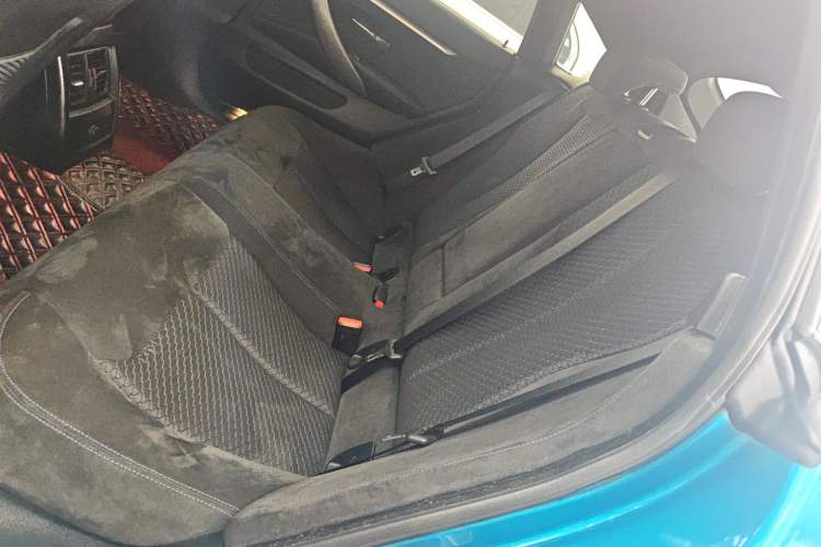 Used BMW 4 Series 2019 425i Gran Coupe M Sport Package Left Rear Seat