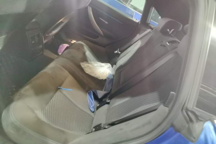 Used BMW 4 Series 2019 425i Gran Coupe M Sport Package Left Rear Seat