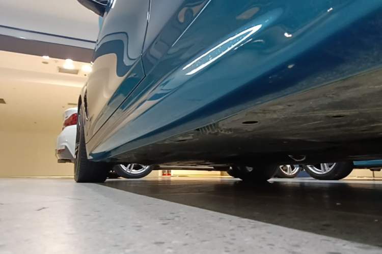 Used BMW 4 Series 2019 425i M Sport Night Edition Left Side Sill