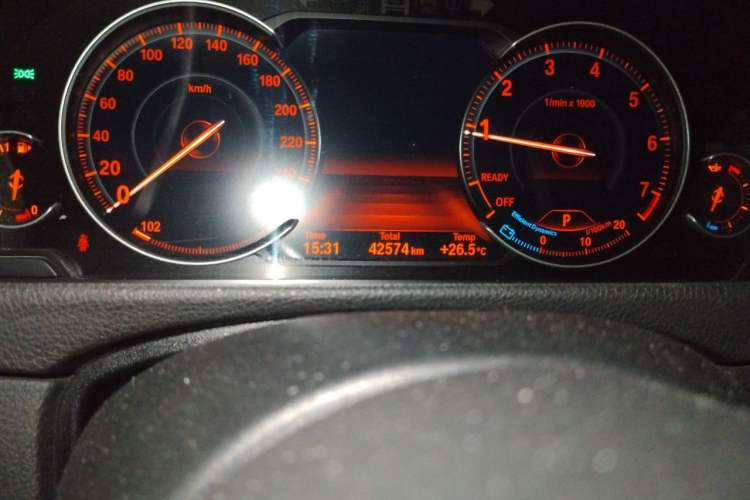 Used BMW 4 Series 2019 425i Gran Coupe M Sport Package Odometer Close Up
