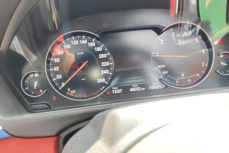 Used BMW 4 Series 2019 425i Convertible M Sport Package Odometer Close Up