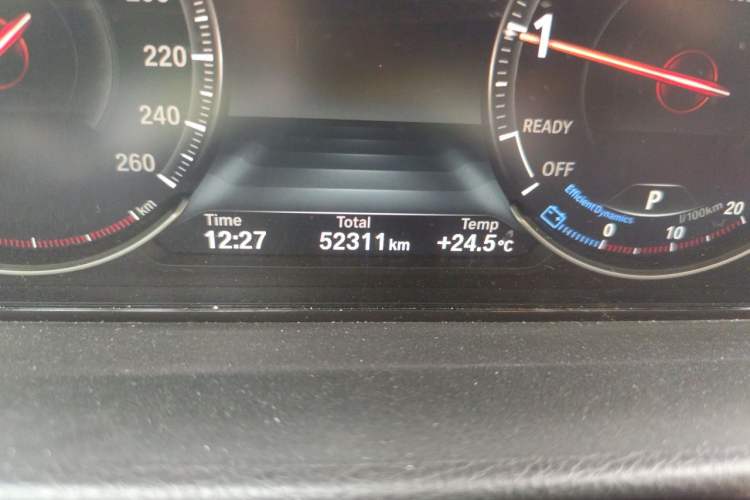 Used BMW 4 Series 2019 430i M Sport Night Edition Odometer Close Up