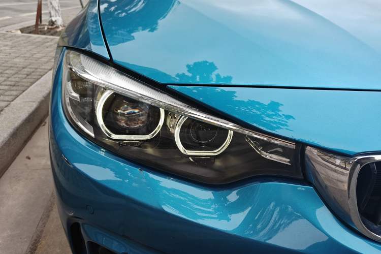 Used BMW 4 Series 2019 425i M Sport Package Right Front Headlight