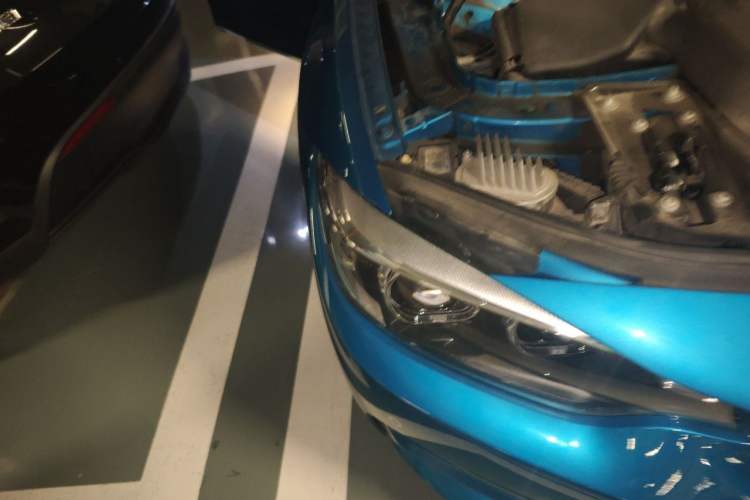 Used BMW 4 Series 2019 425i Gran Coupe M Sport Night Edition Right Front Headlight