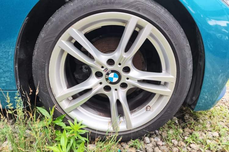 Used BMW 4 Series 2019 425i M Sport Package Right Front Wheel Hub