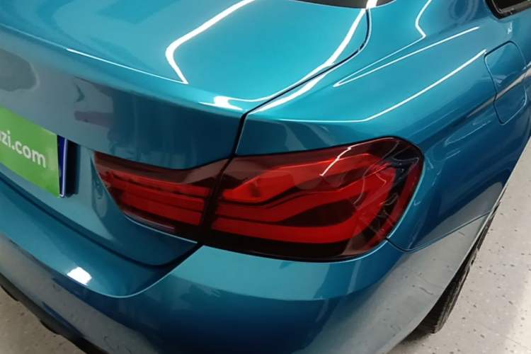 Used BMW 4 Series 2019 425i M Sport Night Edition Right Rear Taillight