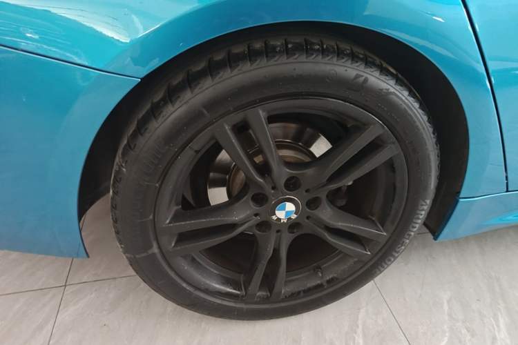 Used BMW 4 Series 2019 425i Gran Coupe M Sport Package Right Rear Wheel Hub