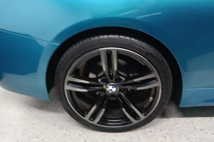 Used BMW 4 Series 2019 425i M Sport Night Edition Right Rear Wheel Hub