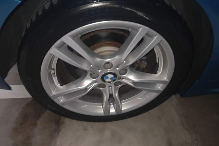 Used BMW 4 Series 2019 425i Gran Coupe M Sport Package Right Rear Wheel Hub