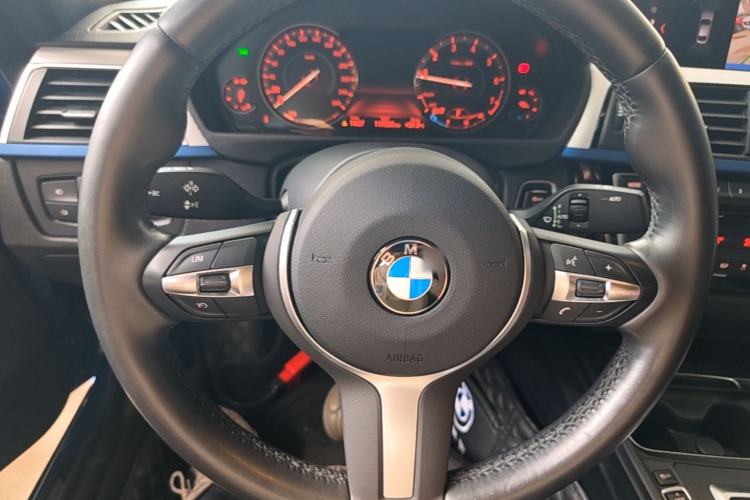 Used BMW 4 Series 2019 425i Gran Coupe M Sport Package Steering Wheel
