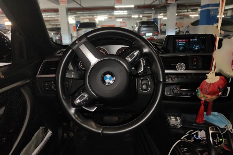 Used BMW 4 Series 2019 425i Gran Coupe M Sport Package Steering Wheel