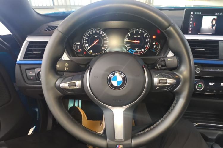 Used BMW 4 Series 2019 425i Gran Coupe M Sport Package Steering Wheel