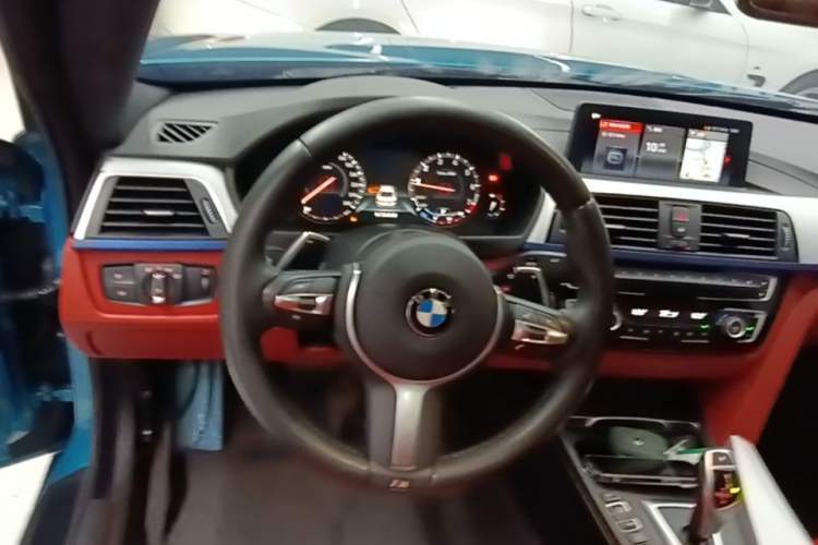 Used BMW 4 Series 2019 425i M Sport Night Edition Steering Wheel