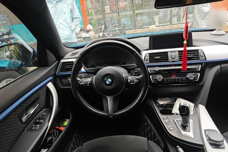 Used BMW 4 Series 2019 425i Gran Coupe M Sport Package Steering Wheel