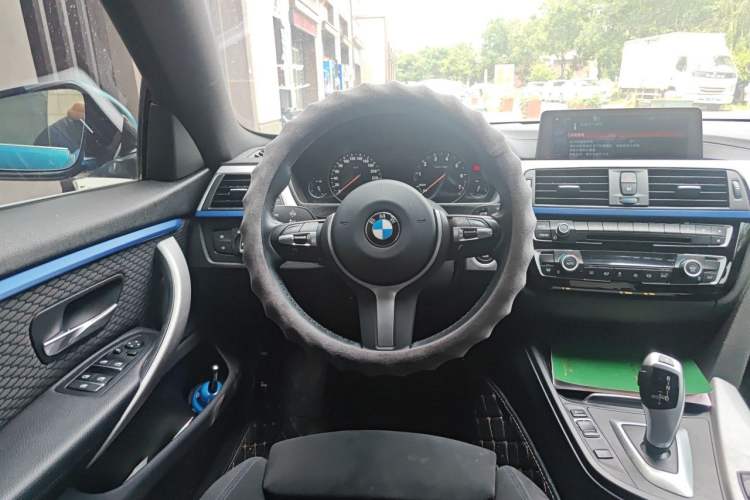 Used BMW 4 Series 2019 425i Gran Coupe M Sport Package Steering Wheel