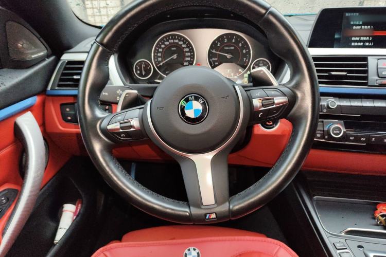 Used BMW 4 Series 2019 425i Gran Coupe M Sport Night Edition Steering Wheel