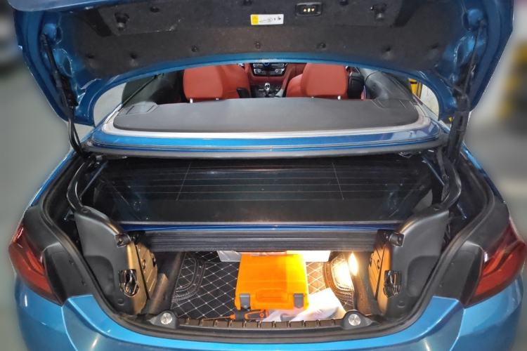 Used BMW 4 Series 2019 425i Convertible M Sport Package Trunk