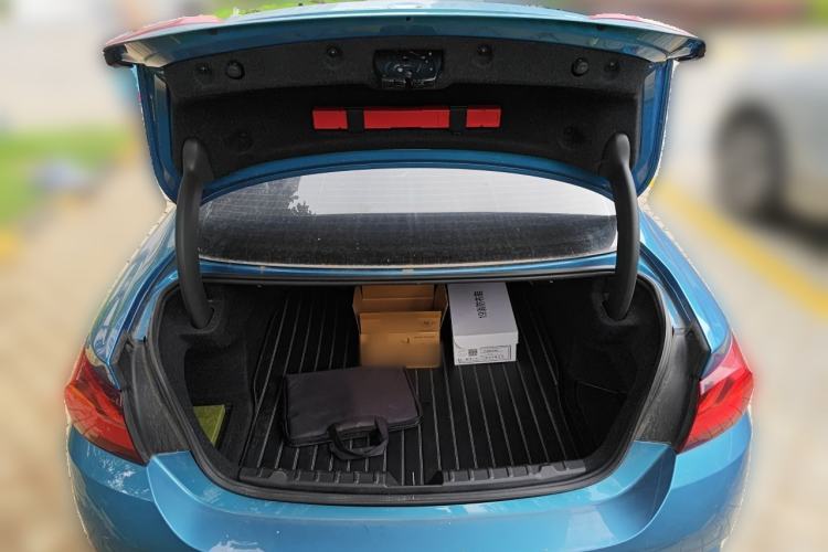 Used BMW 4 Series 2019 425i M Sport Package Trunk