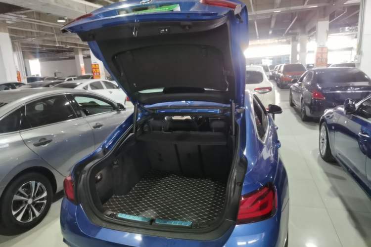 Used BMW 4 Series 2019 425i Gran Coupe M Sport Package Trunk
