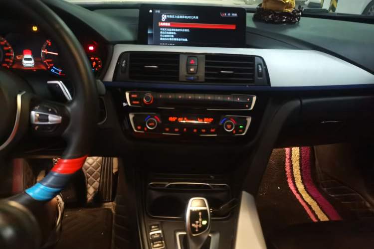 Used BMW 4 Series 2019 425i M Sport Package Audio And AC Panel