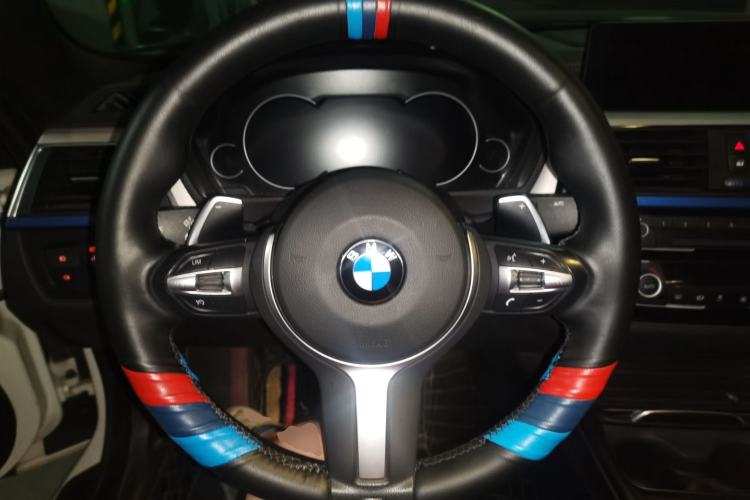 Used BMW 4 Series 2019 425i M Sport Package Steering Wheel