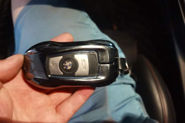 Used BMW 4 Series 2019 425i M Sport Package Vehicle Key