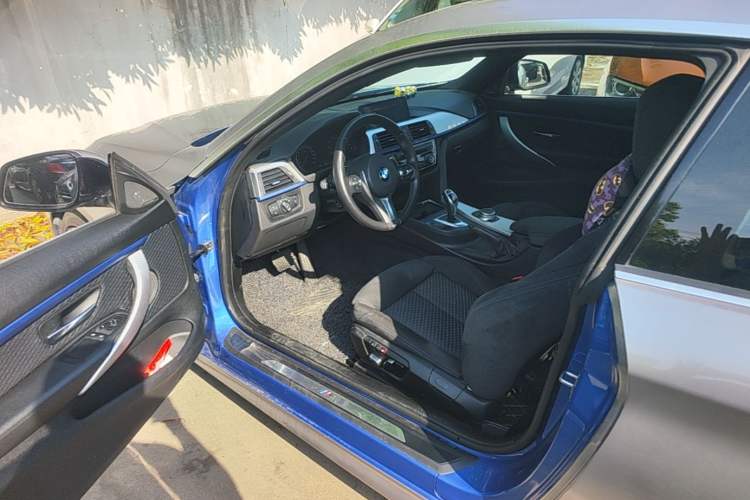 Used BMW 4 Series 2019 425i M Sport Package Driver Seat