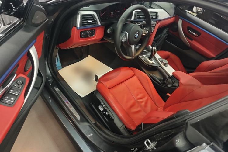Used BMW 4 Series 2019 425i Gran Coupe M Sport Night Edition Driver Seat