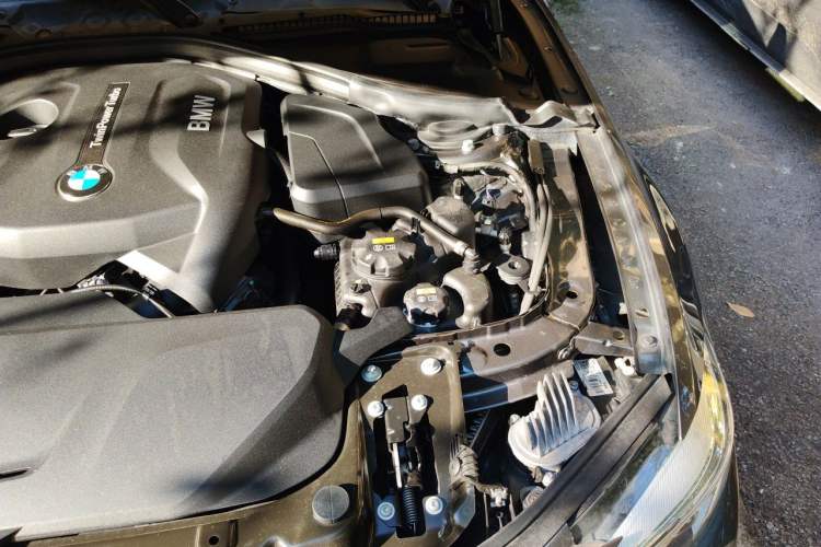 Used BMW 4 Series 2019 430i Gran Coupe M Sport Night Edition Engine Bay Left