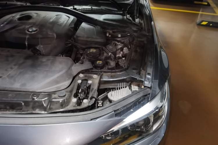Used BMW 4 Series 2019 425i M Sport Night Edition Engine Bay Left
