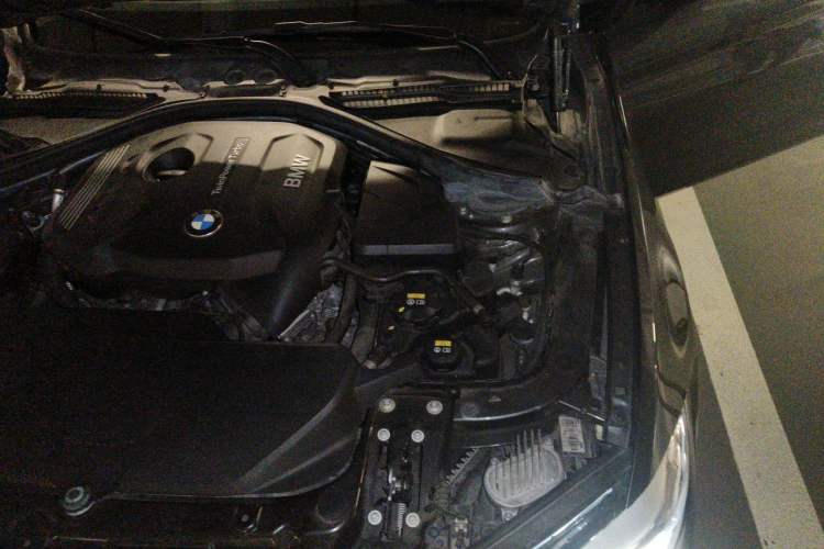 Used BMW 4 Series 2019 425i Gran Coupe M Sport Night Edition Engine Bay Left