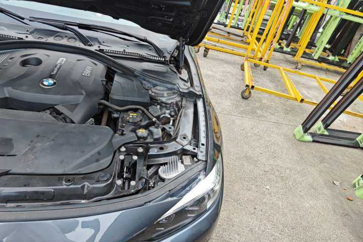 Used BMW 4 Series 2019 425i Gran Coupe M Sport Night Edition Engine Bay Left