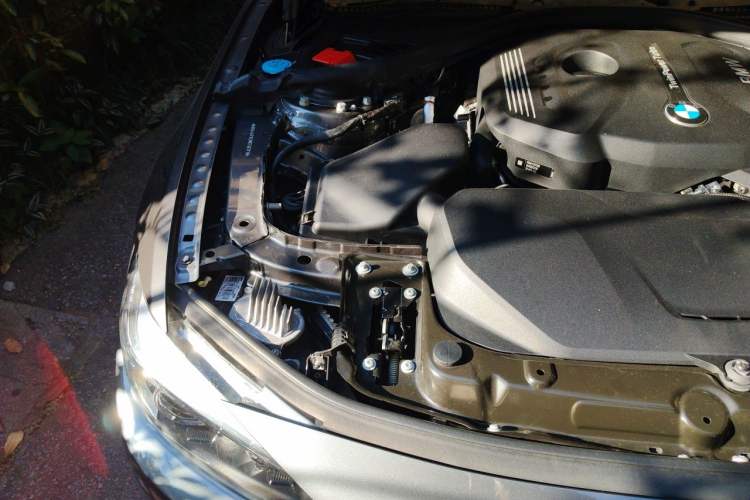 Used BMW 4 Series 2019 430i Gran Coupe M Sport Night Edition Engine Bay Right