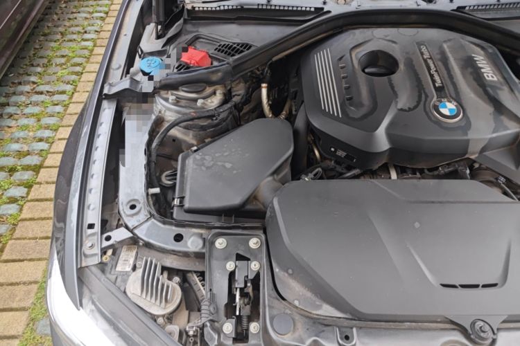 Used BMW 4 Series 2019 425i Gran Coupe M Sport Package Engine Bay Right