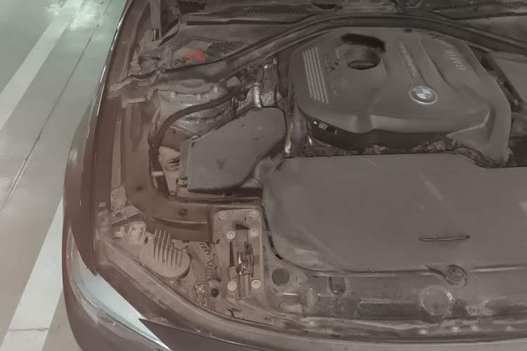 Used BMW 4 Series 2019 425i M Sport Night Edition Engine Bay Right