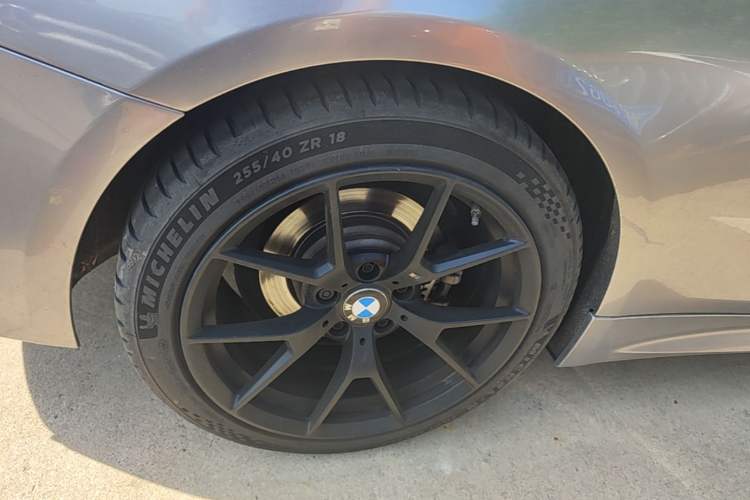 Used BMW 4 Series 2019 425i M Sport Package Exterior 5