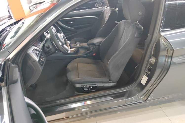Used BMW 4 Series 2019 425i M Sport Package Left Front Seat