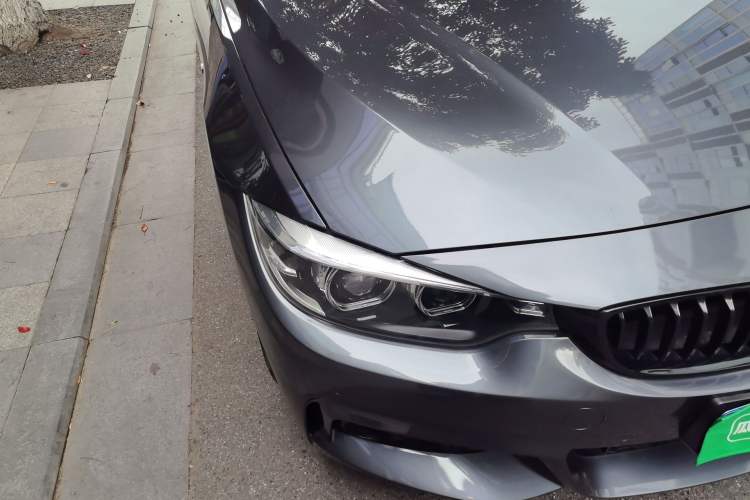 Used BMW 4 Series 2019 425i Convertible M Sport Night Edition Right Front Headlight