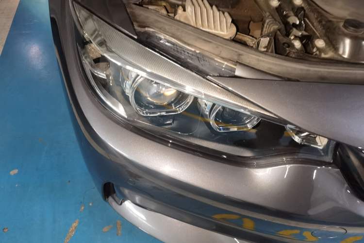 Used BMW 4 Series 2019 425i M Sport Night Edition Right Front Headlight