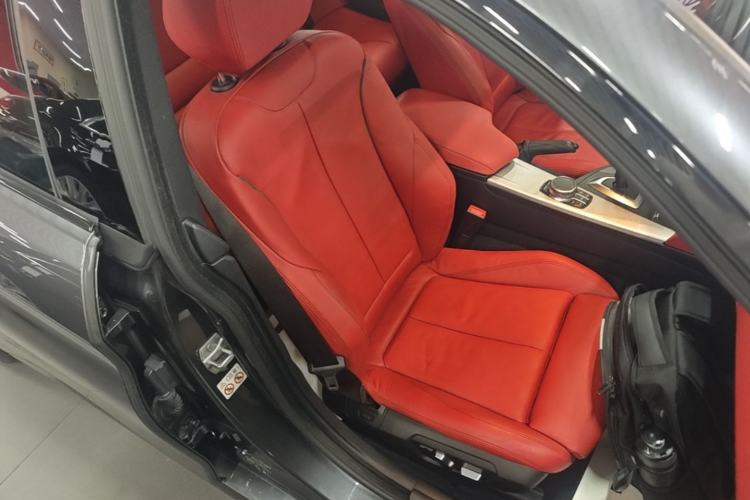Used BMW 4 Series 2019 425i Gran Coupe M Sport Night Edition Right Front Seat