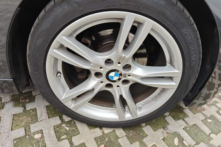 Used BMW 4 Series 2019 425i Gran Coupe M Sport Package Right Front Wheel Hub