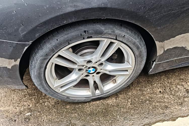 Used BMW 4 Series 2019 425i M Sport Night Edition Right Rear Wheel Hub