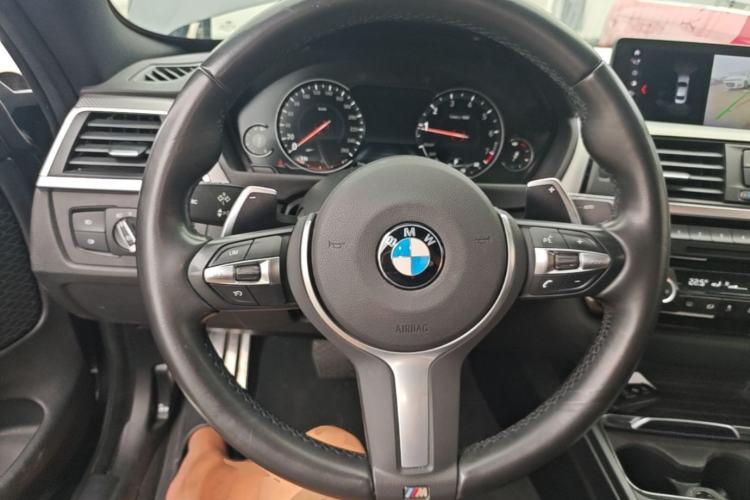 Used BMW 4 Series 2019 425i M Sport Package Steering Wheel