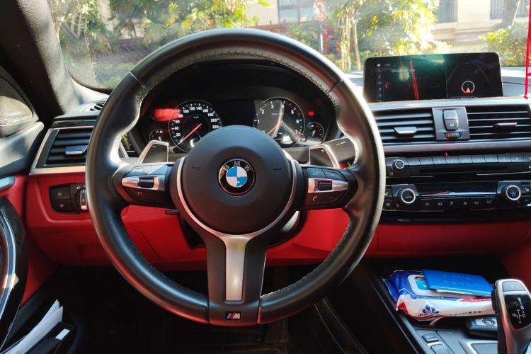 Used BMW 4 Series 2019 430i Gran Coupe M Sport Night Edition Steering Wheel