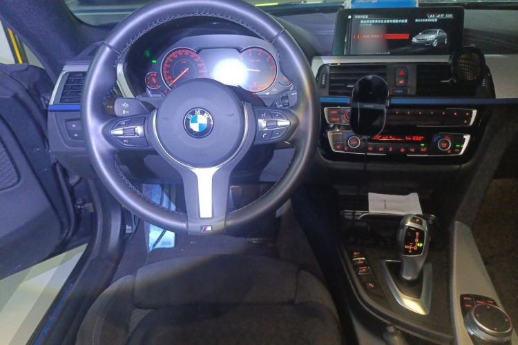 Used BMW 4 Series 2019 425i Gran Coupe M Sport Package Steering Wheel