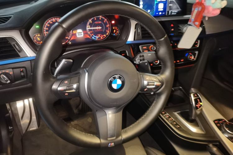 Used BMW 4 Series 2019 425i M Sport Night Edition Steering Wheel