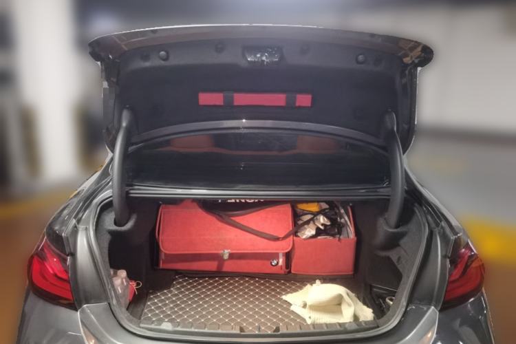 Used BMW 4 Series 2019 425i M Sport Night Edition Trunk
