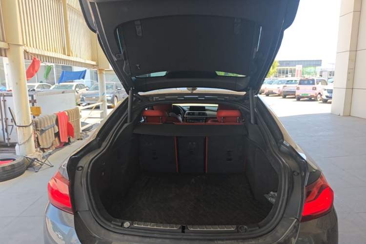 Used BMW 4 Series 2019 425i Gran Coupe M Sport Night Edition Trunk