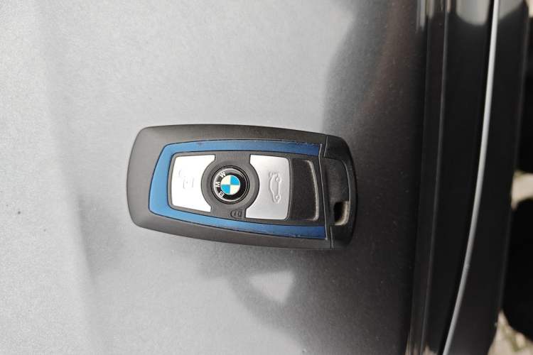 Used BMW 4 Series 2019 425i Gran Coupe M Sport Package Vehicle Key